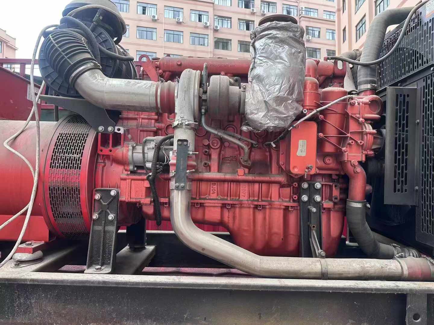 始兴如何选择适合 600kW 柴油发电机组的过载保护器？